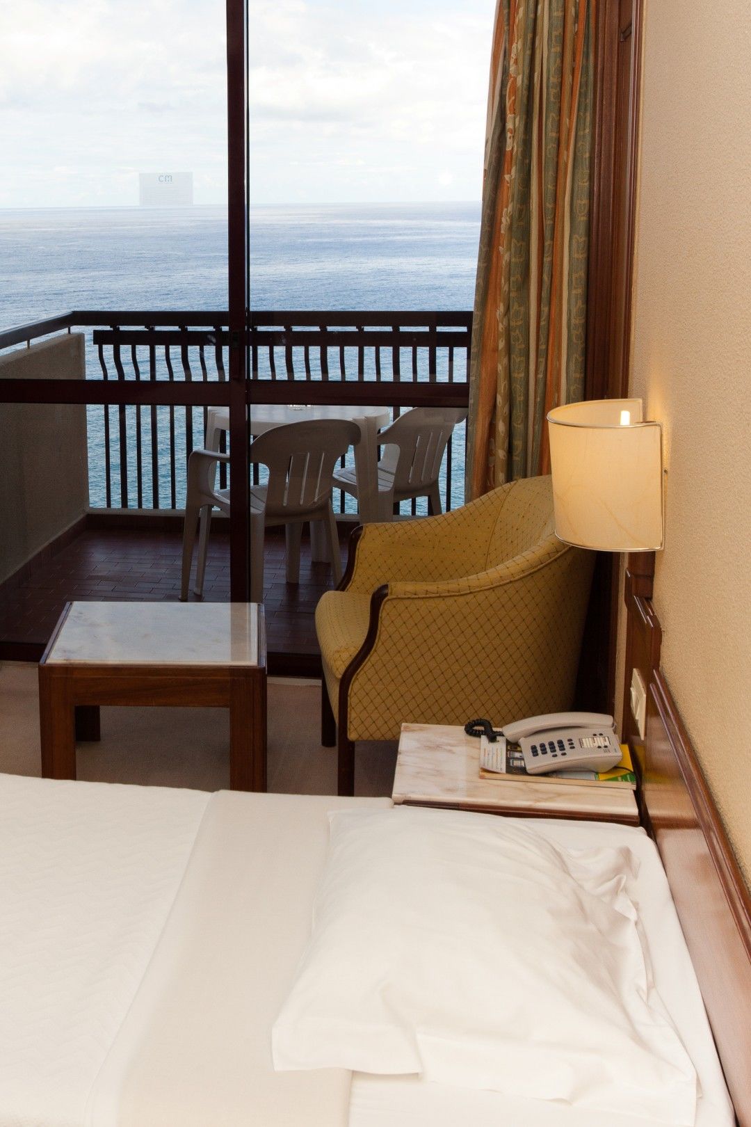 Hotel Baia Azul Funchal  Bagian luar foto