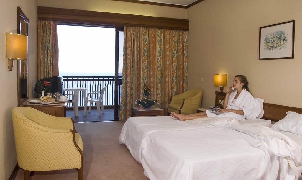 Hotel Baia Azul Funchal  Bagian luar foto
